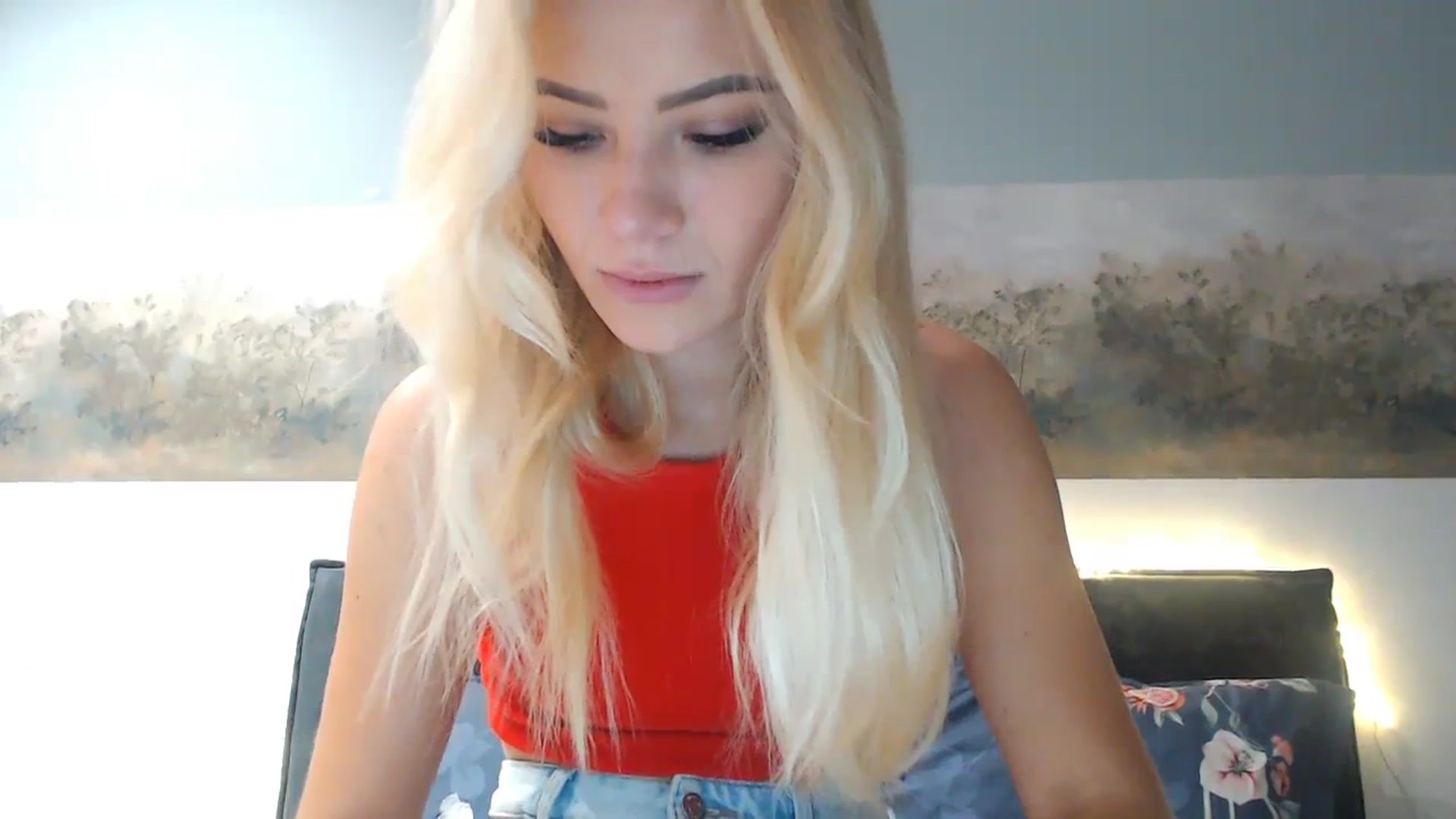 Gallery image thumbnail from bridetobe's myfreecams stream on, 12/08/2023, 03:15 image 2 of 20