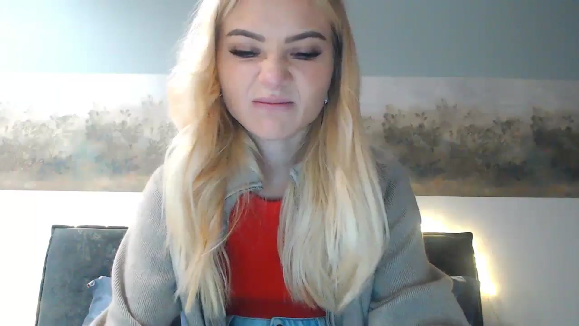 Gallery image thumbnail from bridetobe's myfreecams stream on, 12/08/2023, 03:15 image 13 of 20