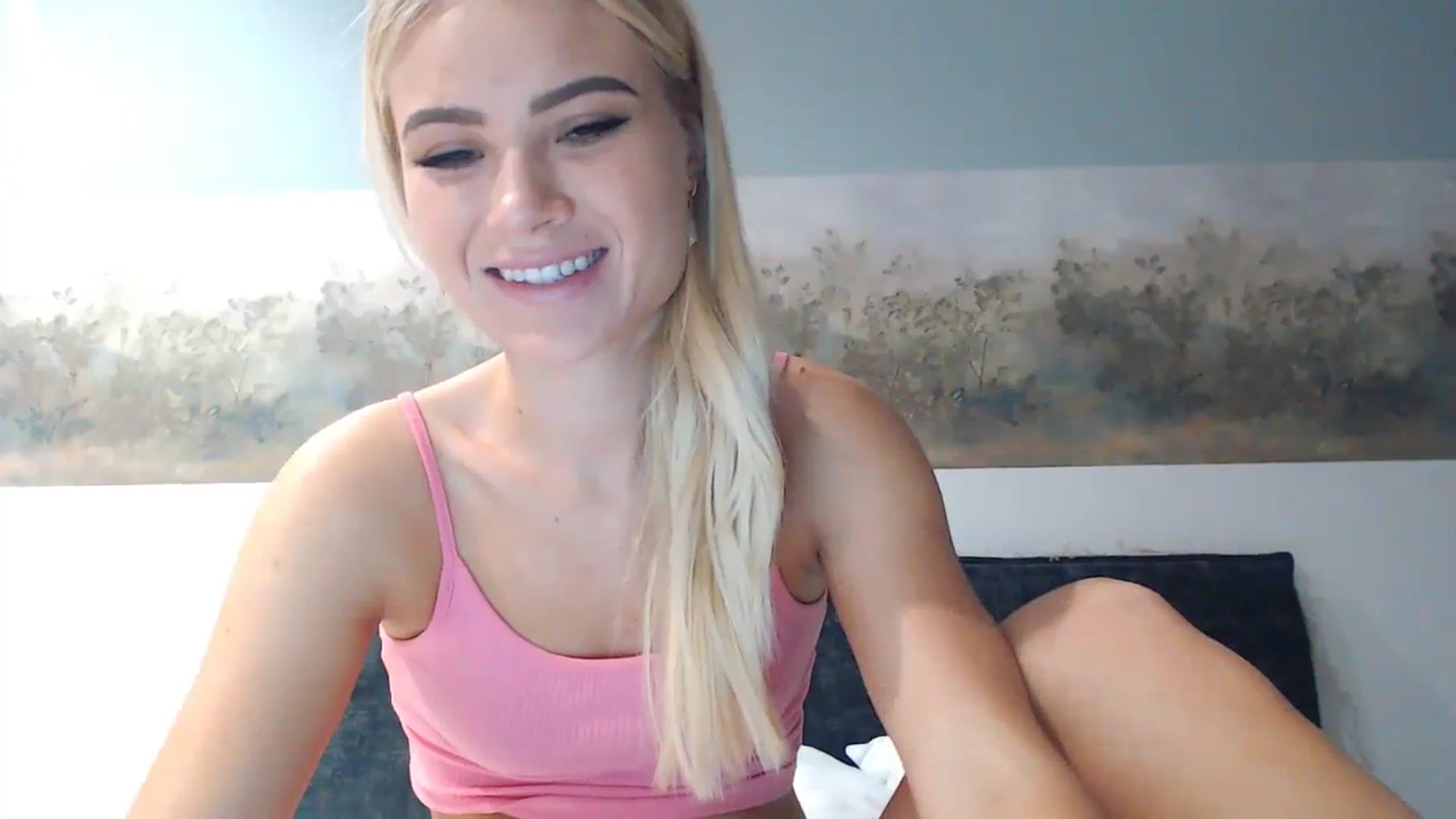 Gallery image thumbnail from bridetobe's myfreecams stream on, 12/12/2023, 04:46 image 9 of 20