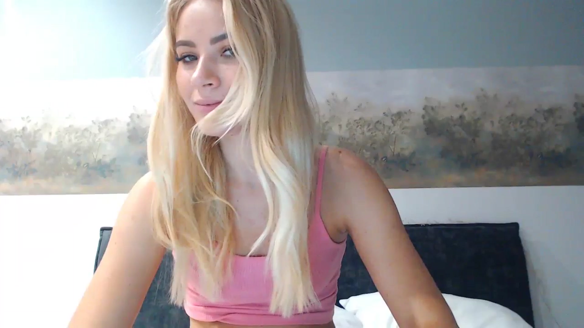 Gallery image thumbnail from bridetobe's myfreecams stream on, 12/12/2023, 05:09 image 4 of 20