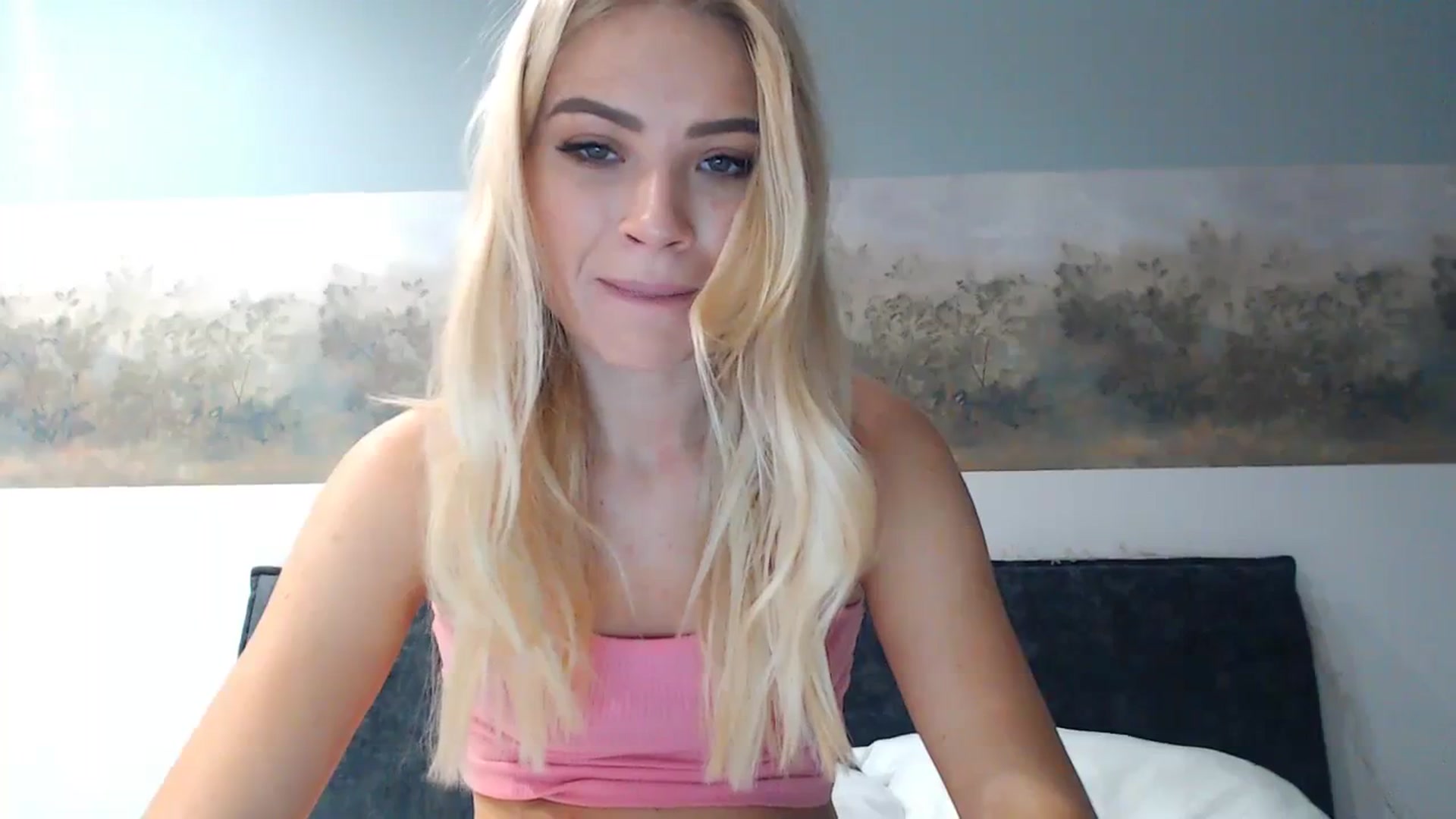 Gallery image thumbnail from bridetobe's myfreecams stream on, 12/12/2023, 05:09 image 5 of 20