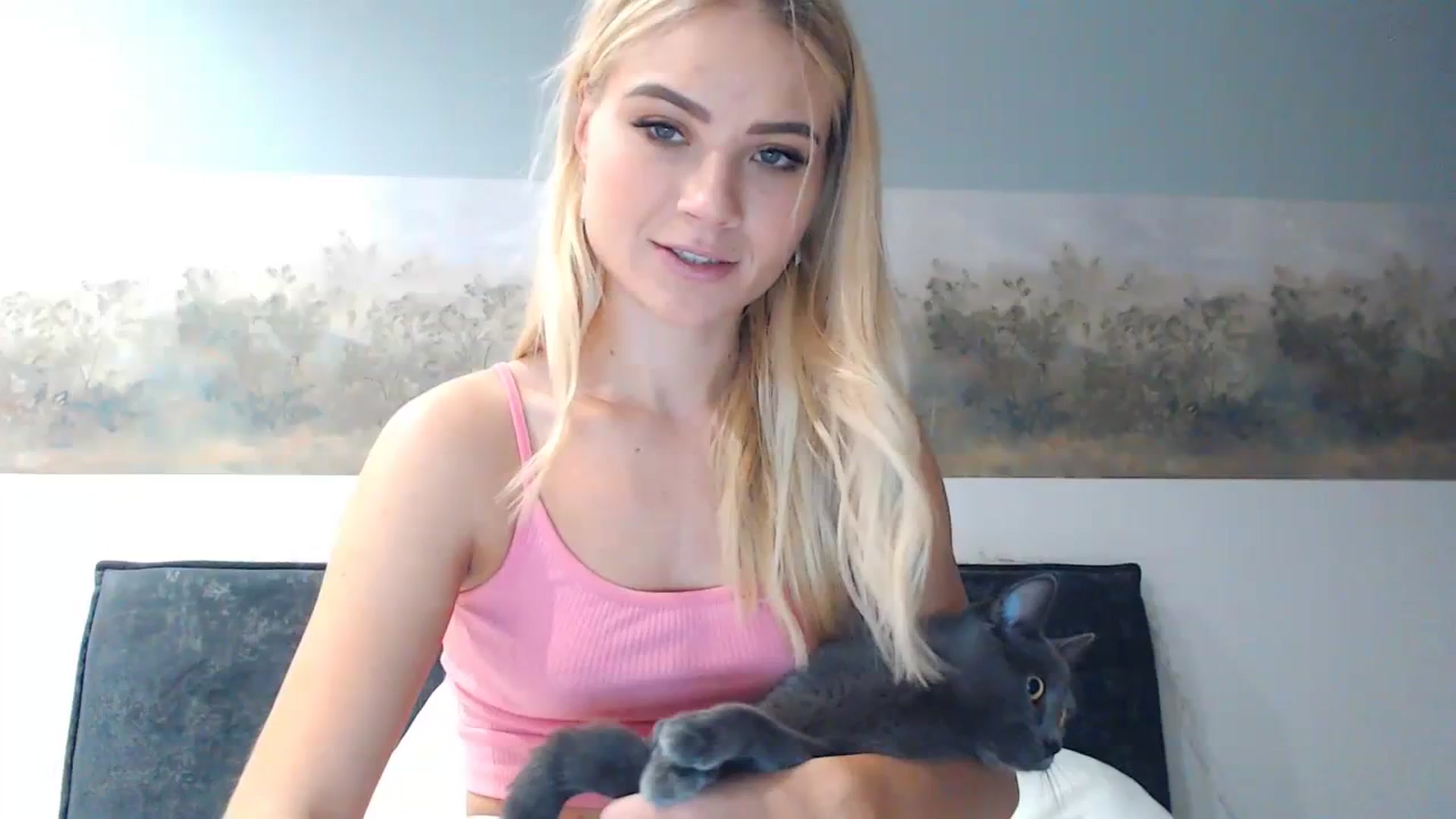 Gallery image thumbnail from bridetobe's myfreecams stream on, 12/12/2023, 05:09 image 20 of 20