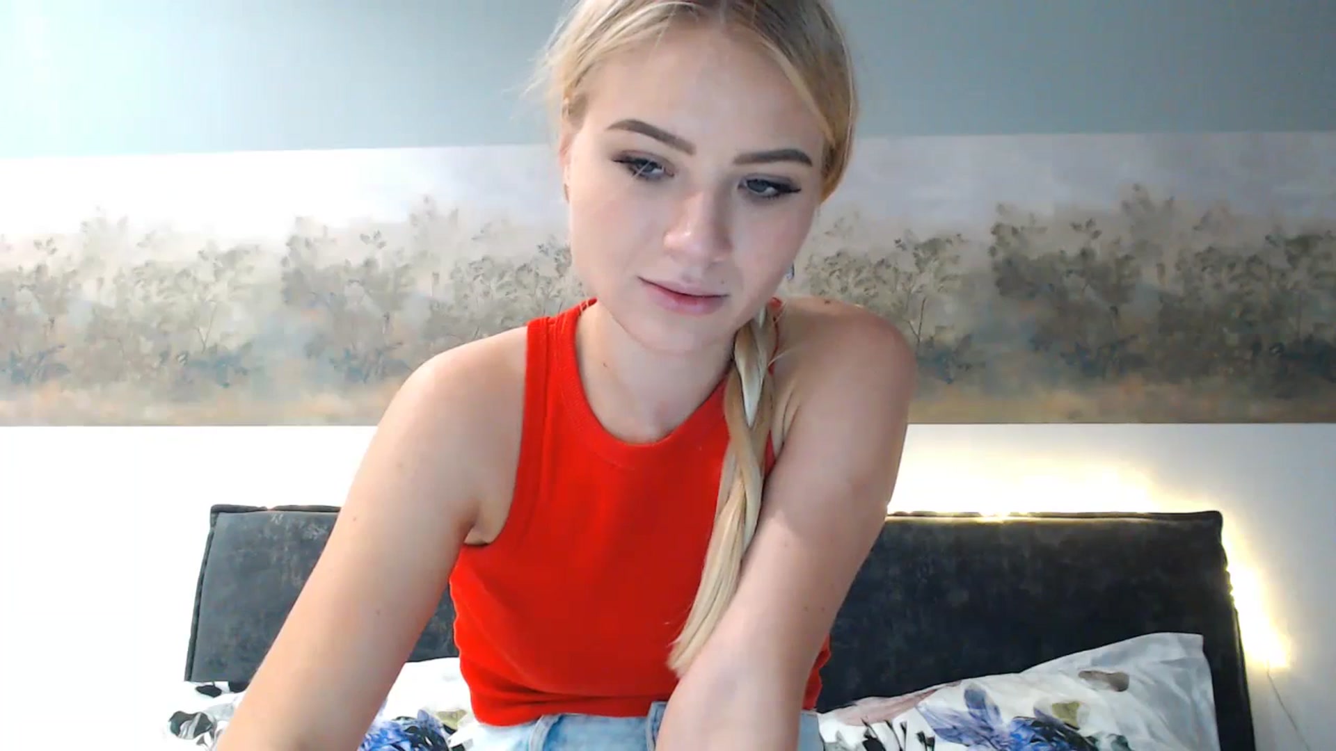 Gallery image thumbnail from bridetobe's myfreecams stream on, 12/20/2023, 05:56 image 8 of 20