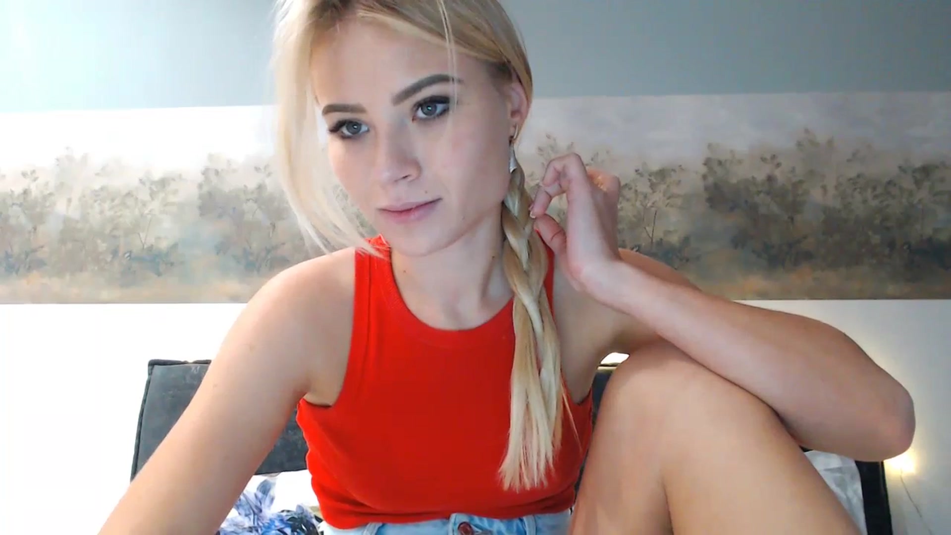 Gallery image thumbnail from bridetobe's myfreecams stream on, 12/20/2023, 05:56 image 6 of 20
