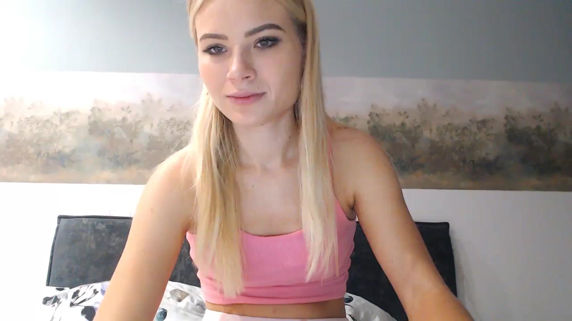 Gallery image thumbnail from bridetobe's myfreecams stream on, 12/21/2023, 05:09 image 6 of 20