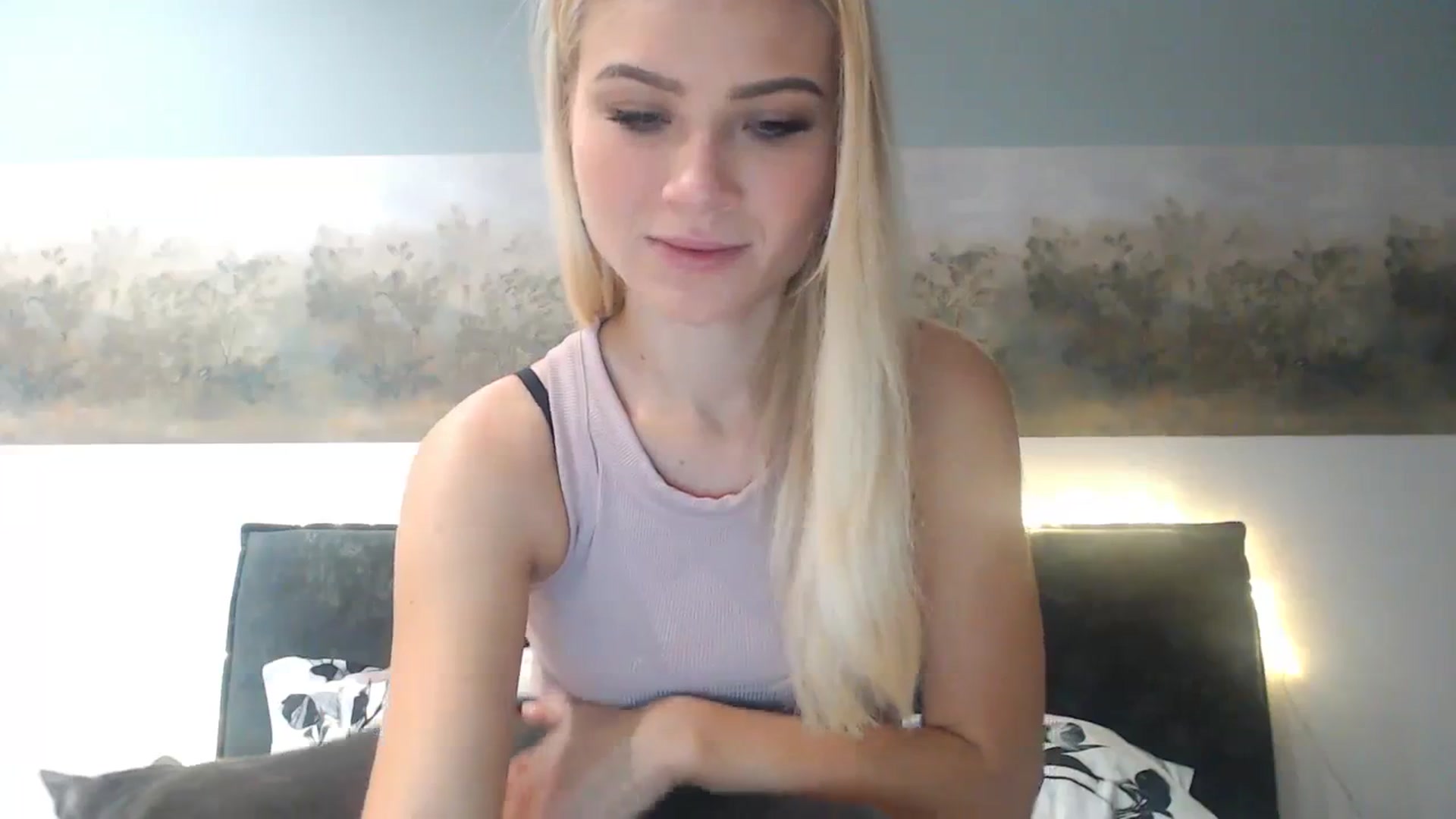 Gallery image thumbnail from bridetobe's myfreecams stream on, 12/22/2023, 03:26 image 4 of 20