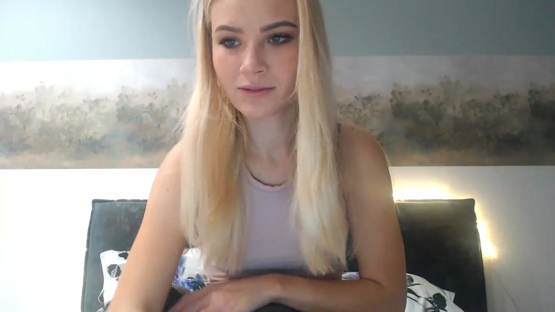Gallery image thumbnail from bridetobe's myfreecams stream on, 12/22/2023, 03:26 image 2 of 20