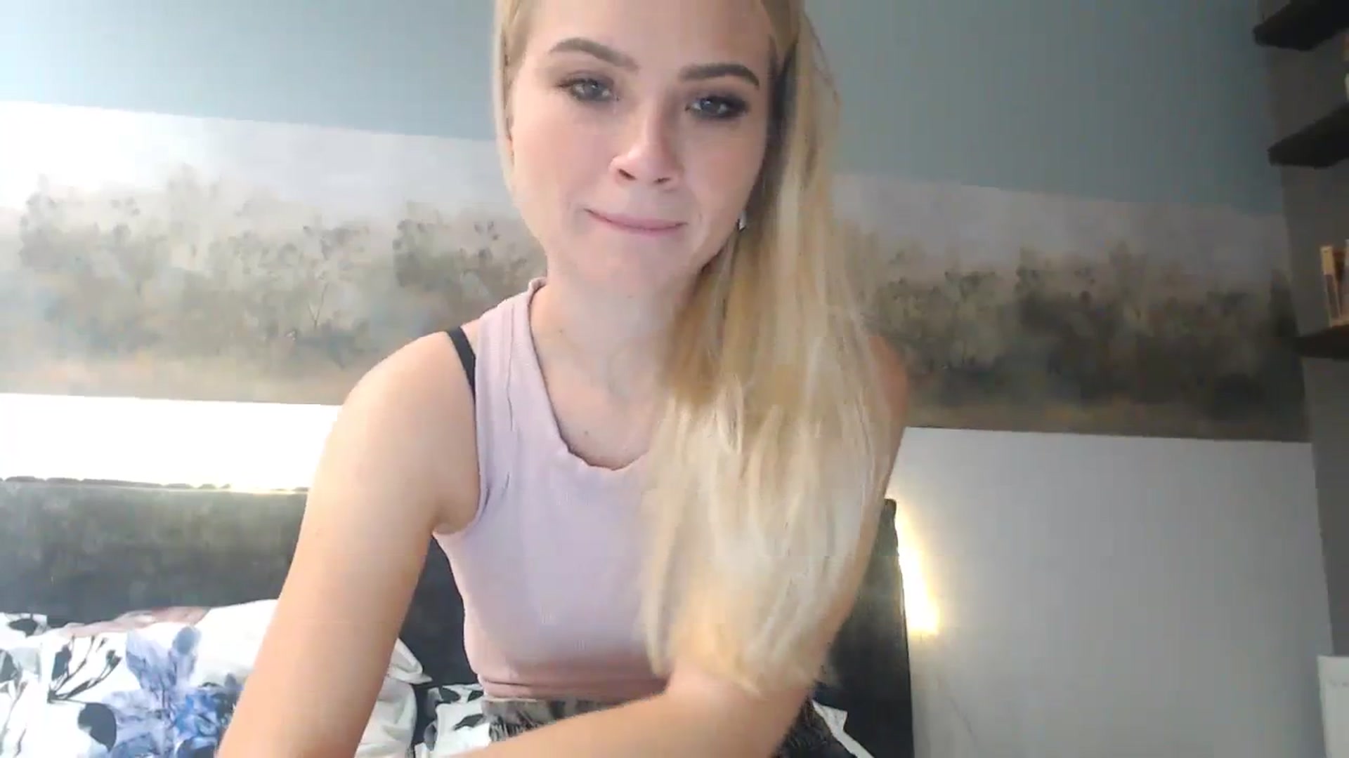 Gallery image thumbnail from bridetobe's myfreecams stream on, 12/22/2023, 03:26 image 9 of 20