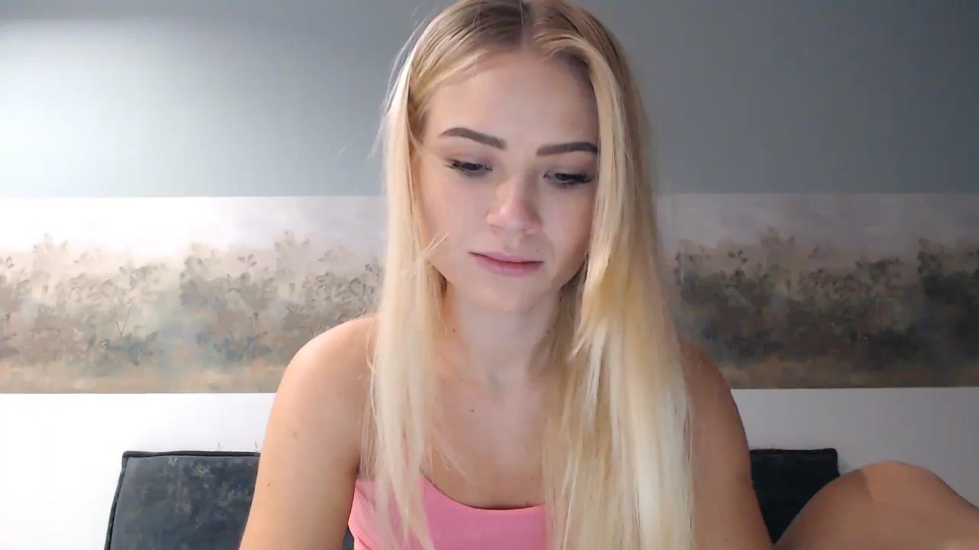 Gallery image thumbnail from bridetobe's myfreecams stream on, 12/25/2023, 04:41 image 5 of 20