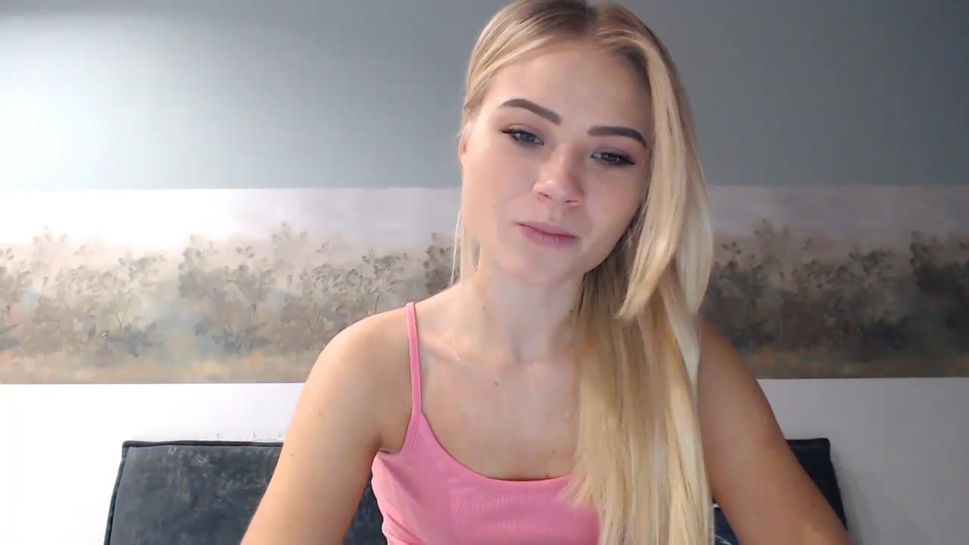 Gallery image thumbnail from bridetobe's myfreecams stream on, 12/25/2023, 04:41 image 7 of 20