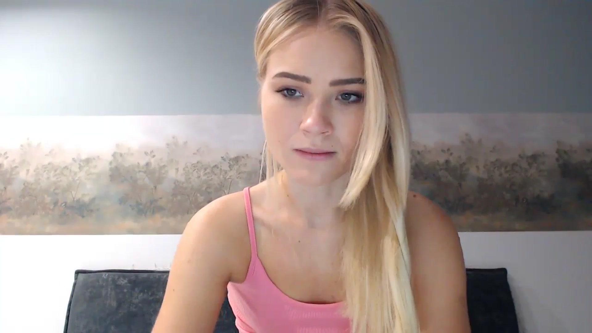 Gallery image thumbnail from bridetobe's myfreecams stream on, 12/25/2023, 04:41 image 8 of 20