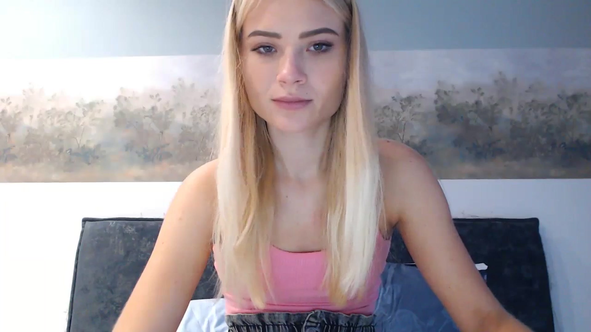 Gallery image thumbnail from bridetobe's myfreecams stream on, 12/25/2023, 05:51 image 8 of 20