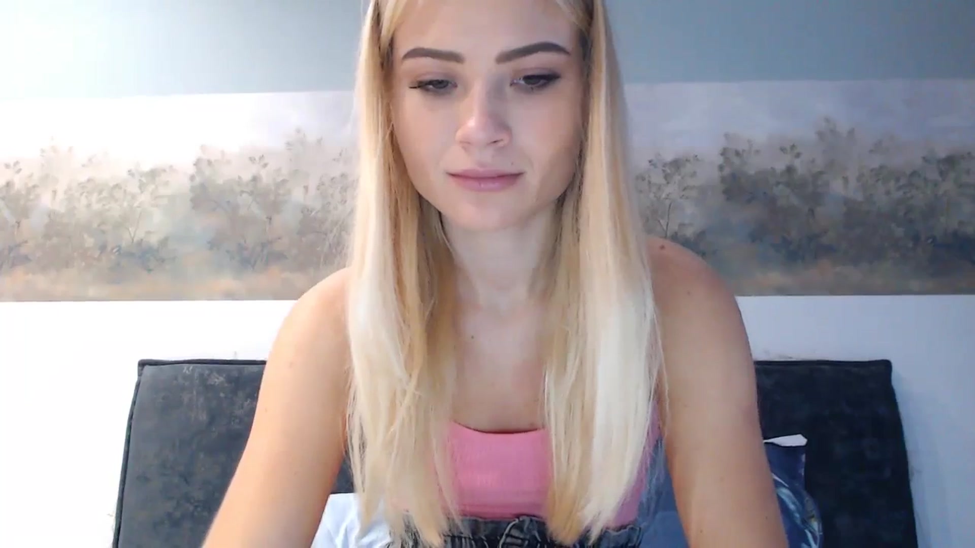 Gallery image thumbnail from bridetobe's myfreecams stream on, 12/25/2023, 05:51 image 19 of 20