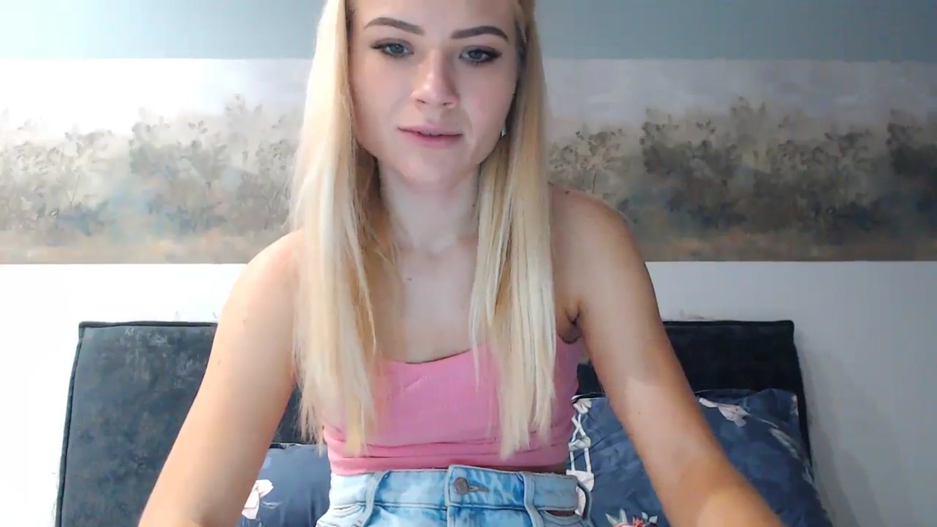 Gallery image thumbnail from bridetobe's myfreecams stream on, 12/26/2023, 03:32 image 15 of 20