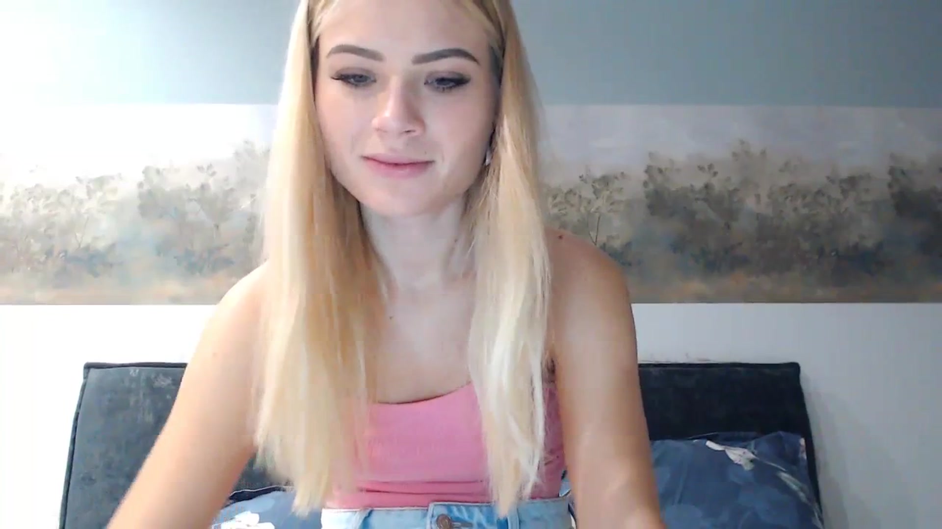 Gallery image thumbnail from bridetobe's myfreecams stream on, 12/26/2023, 03:32 image 9 of 20