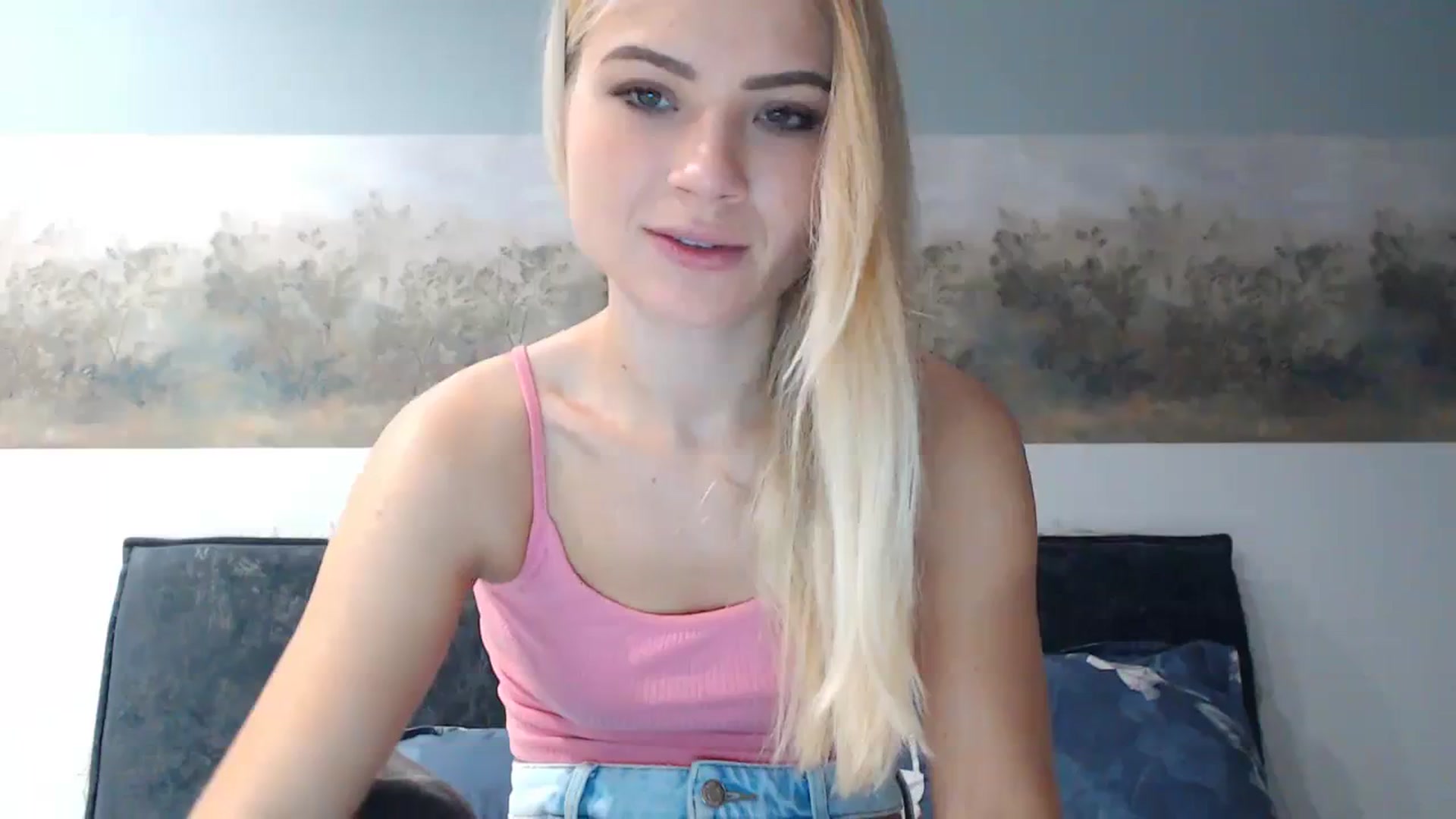 Gallery image thumbnail from bridetobe's myfreecams stream on, 12/26/2023, 03:32 image 11 of 20