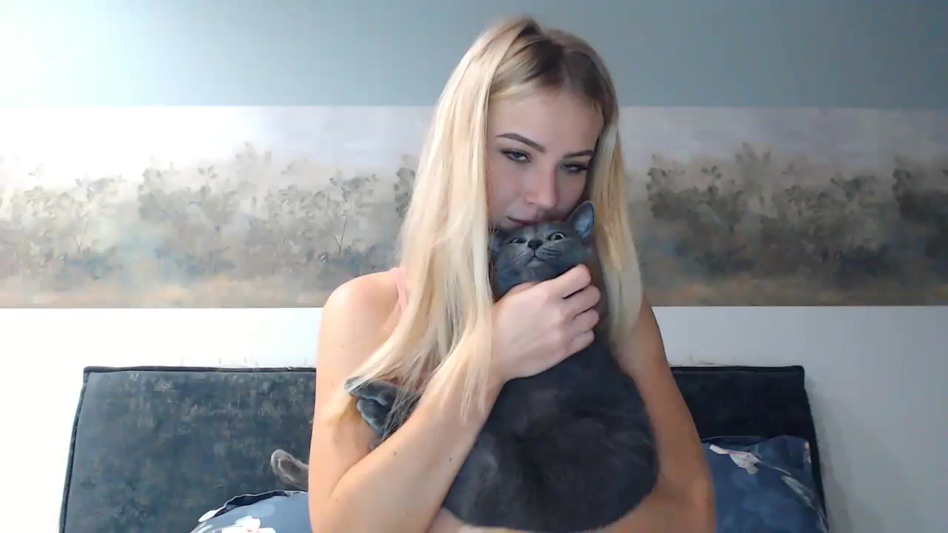 Gallery image thumbnail from bridetobe's myfreecams stream on, 12/26/2023, 03:32 image 10 of 20