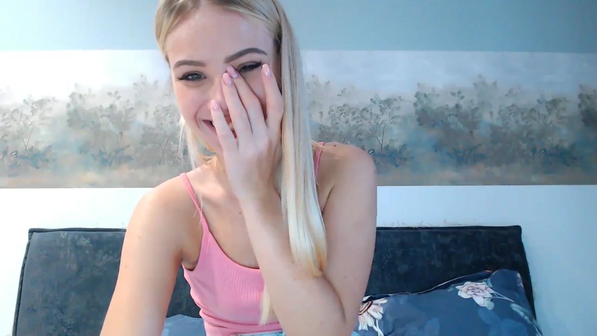 Gallery image thumbnail from bridetobe's myfreecams stream on, 12/26/2023, 06:05 image 6 of 20