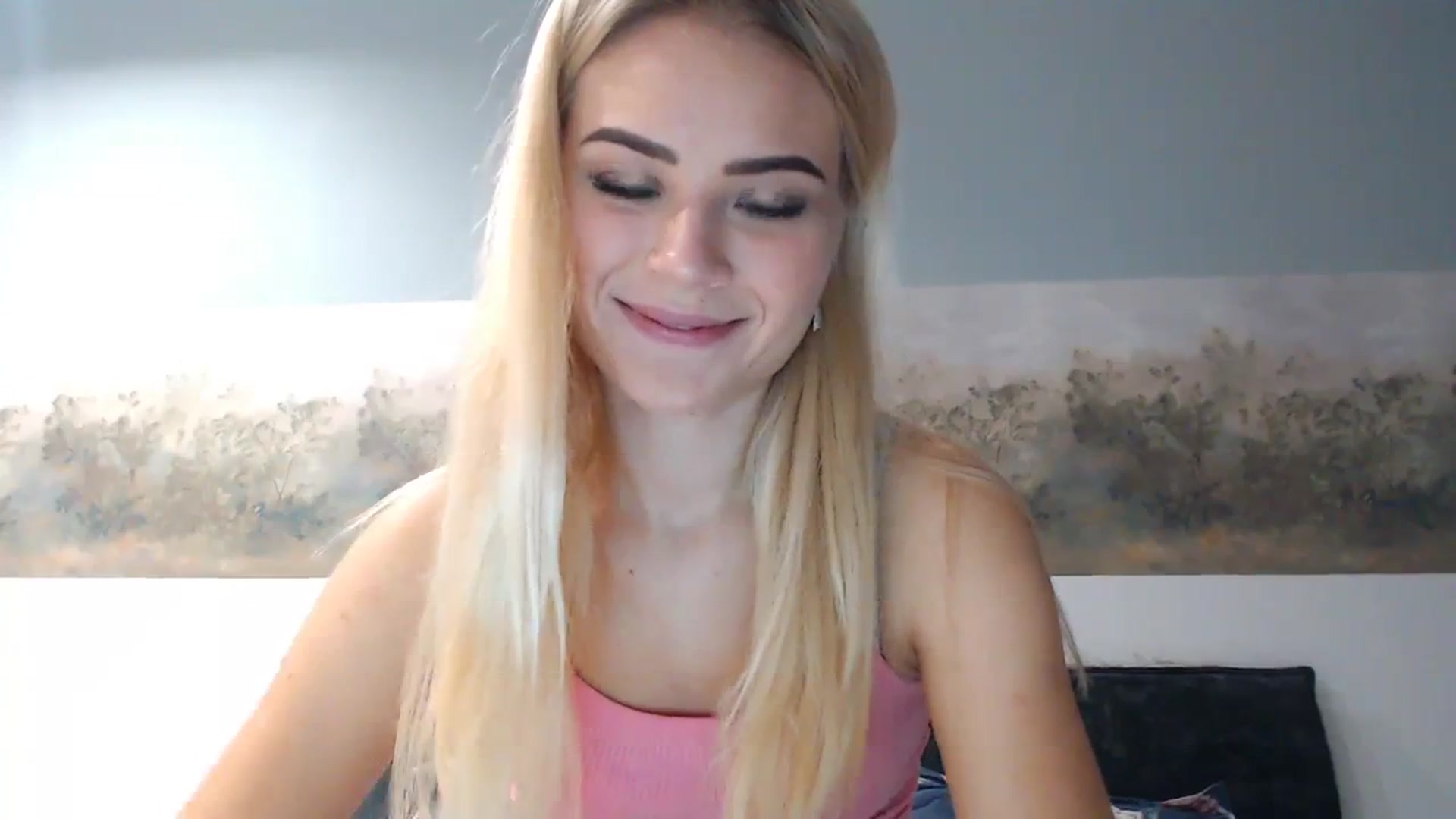 Gallery image thumbnail from bridetobe's myfreecams stream on, 12/29/2023, 03:51 image 7 of 20