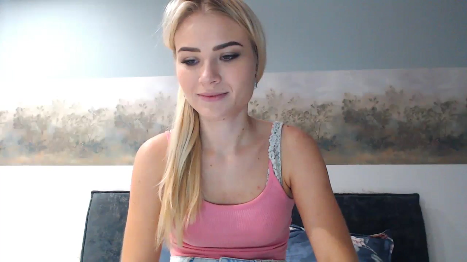 Gallery image thumbnail from bridetobe's myfreecams stream on, 12/29/2023, 03:51 image 18 of 20