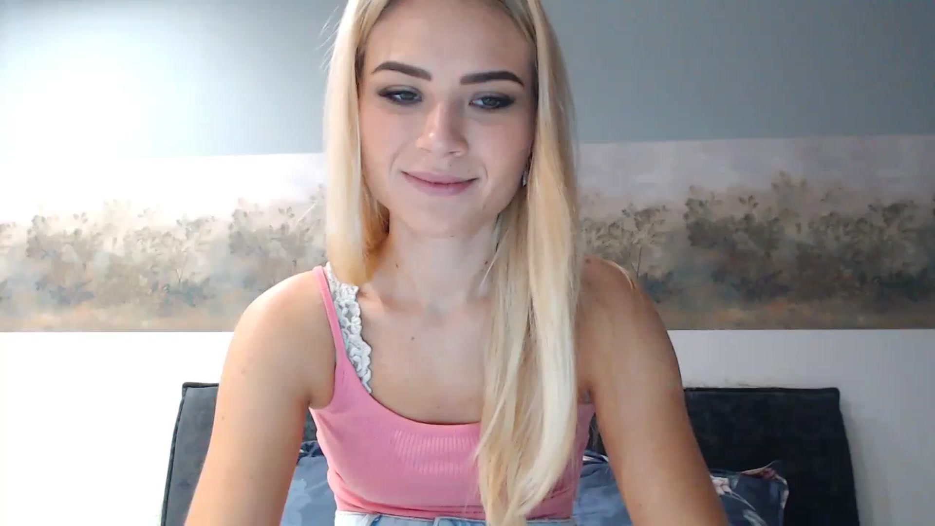 Gallery image thumbnail from bridetobe's myfreecams stream on, 12/29/2023, 03:51 image 17 of 20