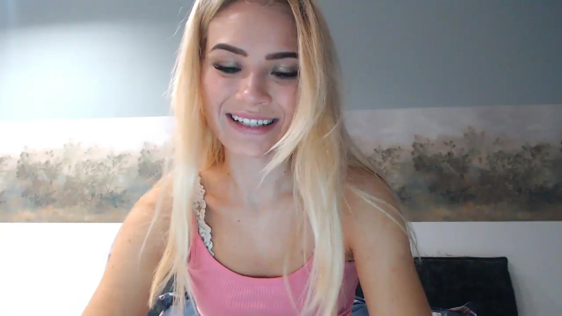 Gallery image thumbnail from bridetobe's myfreecams stream on, 12/29/2023, 03:51 image 5 of 20