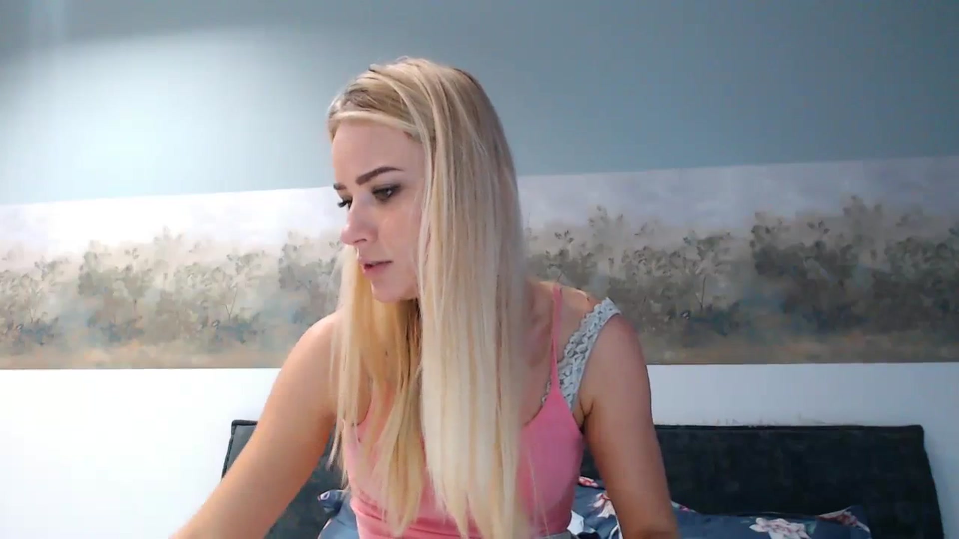 Gallery image thumbnail from bridetobe's myfreecams stream on, 12/29/2023, 05:42 image 20 of 20