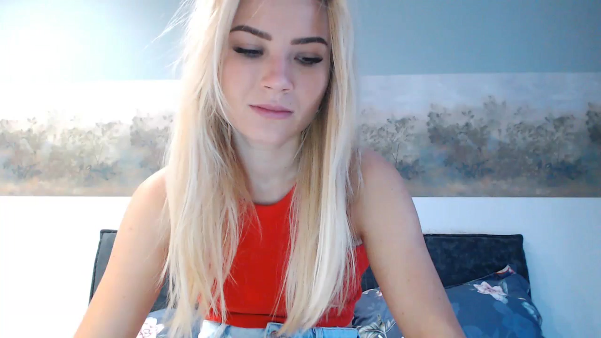 Gallery image thumbnail from bridetobe's myfreecams stream on, 12/30/2023, 06:08 image 8 of 20