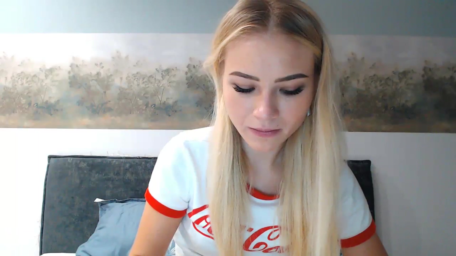 Gallery image thumbnail from bridetobe's myfreecams stream on, 01/04/2024, 03:47 image 10 of 20