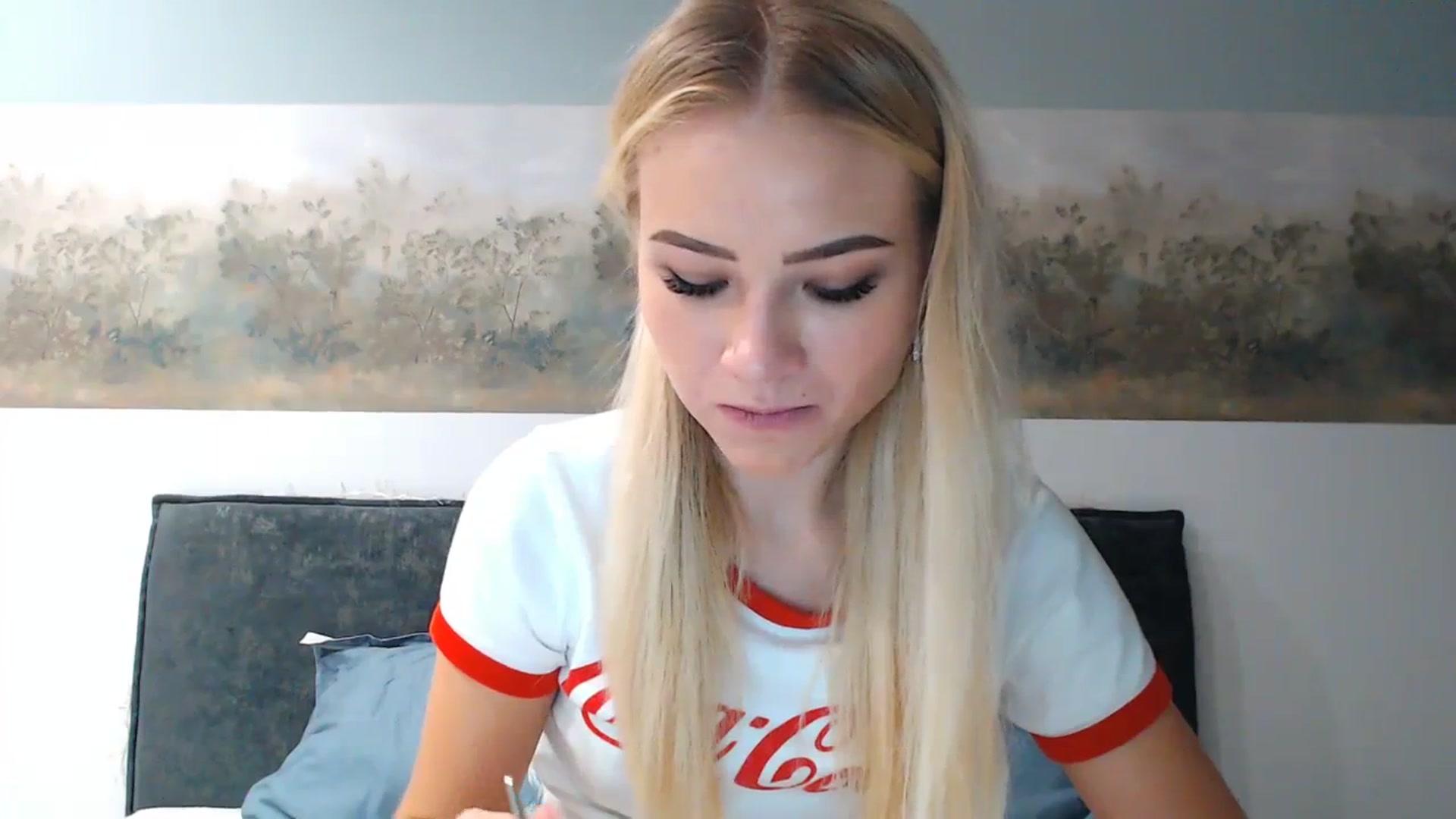 Gallery image thumbnail from bridetobe's myfreecams stream on, 01/04/2024, 03:47 image 5 of 20