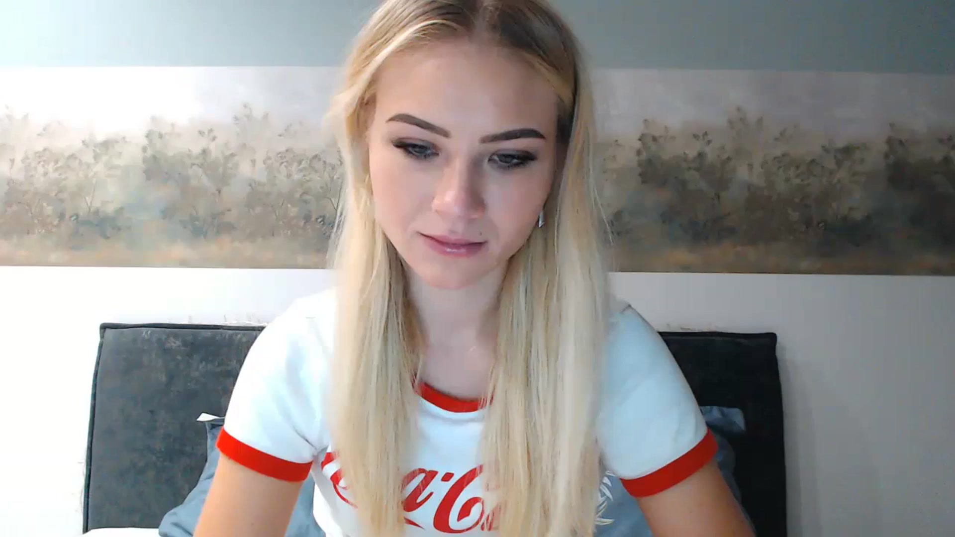 Gallery image thumbnail from bridetobe's myfreecams stream on, 01/04/2024, 03:47 image 17 of 20