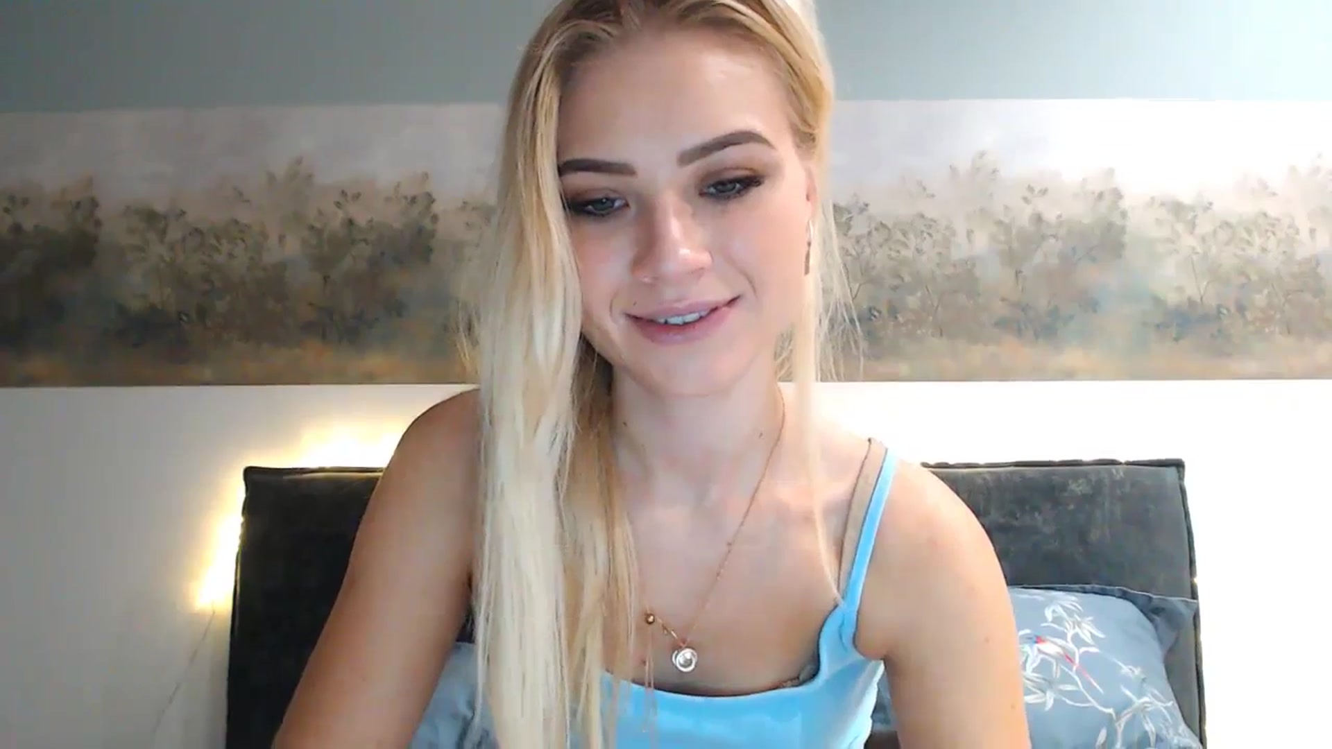 Gallery image thumbnail from bridetobe's myfreecams stream on, 01/05/2024, 03:15 image 9 of 20