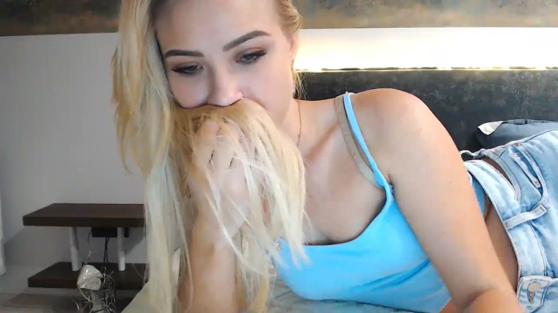 Gallery image thumbnail from bridetobe's myfreecams stream on, 01/05/2024, 03:15 image 14 of 20