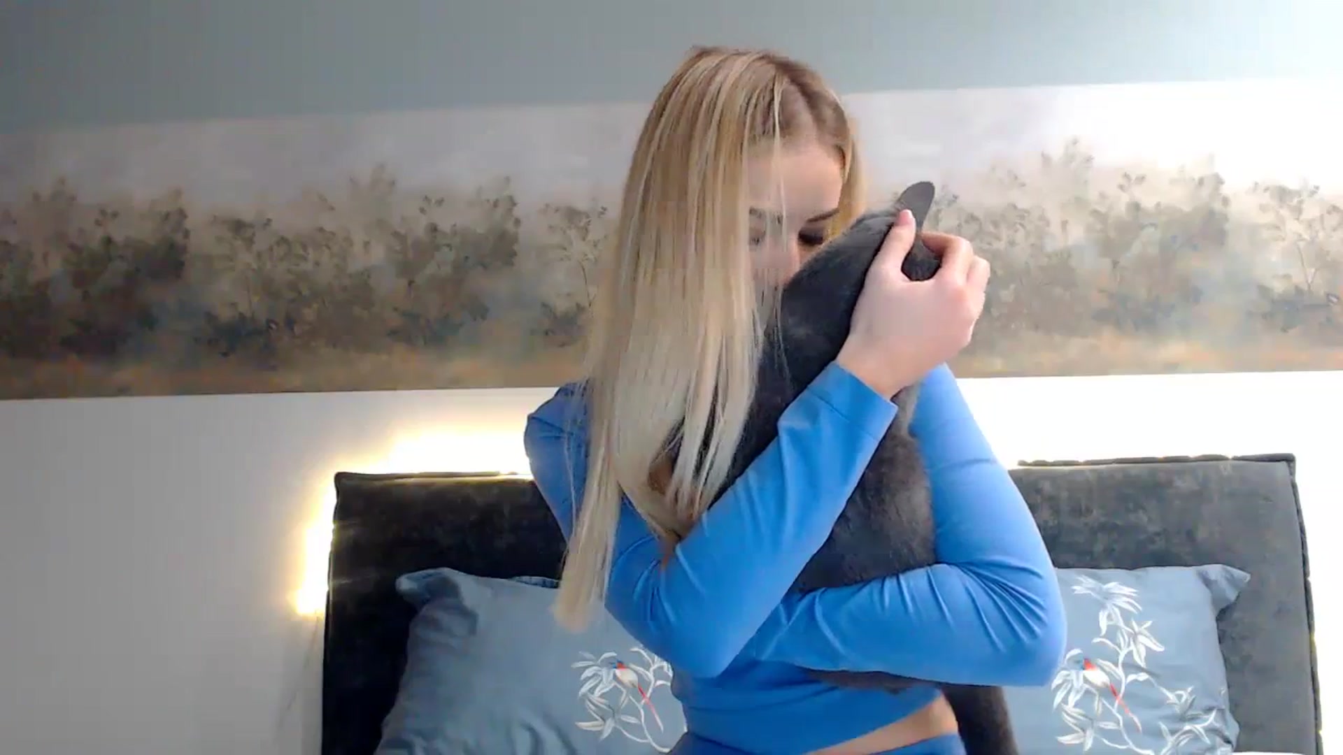 Gallery image thumbnail from bridetobe's myfreecams stream on, 01/06/2024, 05:22 image 6 of 20