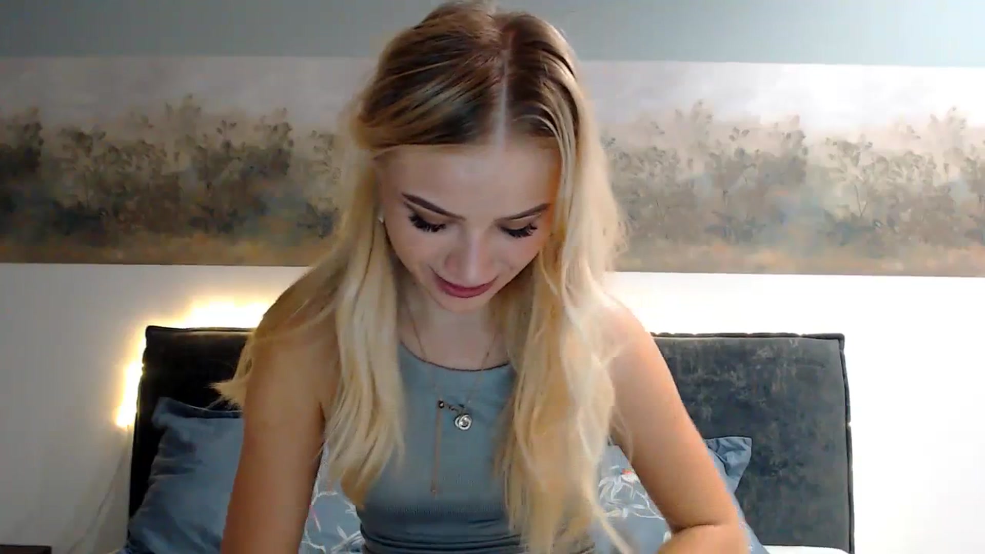 Gallery image thumbnail from bridetobe's myfreecams stream on, 01/08/2024, 03:45 image 10 of 20