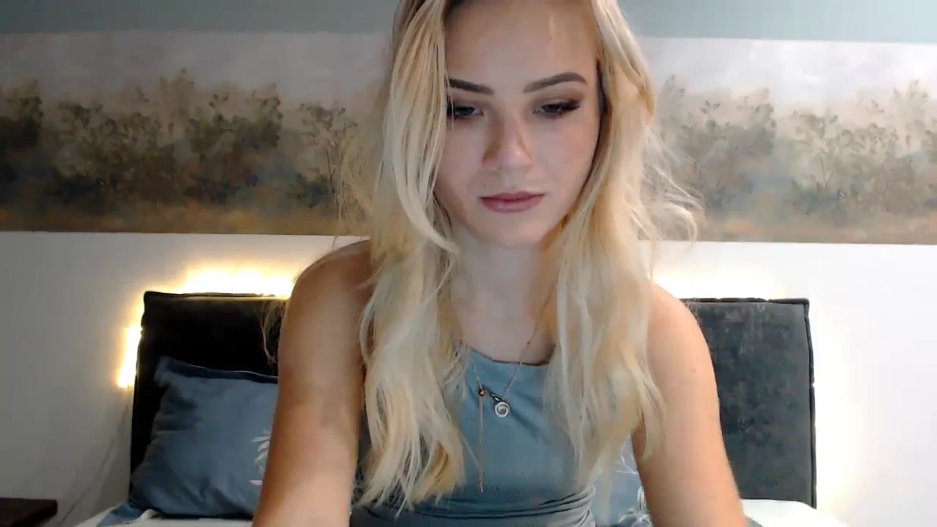 Gallery image thumbnail from bridetobe's myfreecams stream on, 01/08/2024, 03:45 image 15 of 20