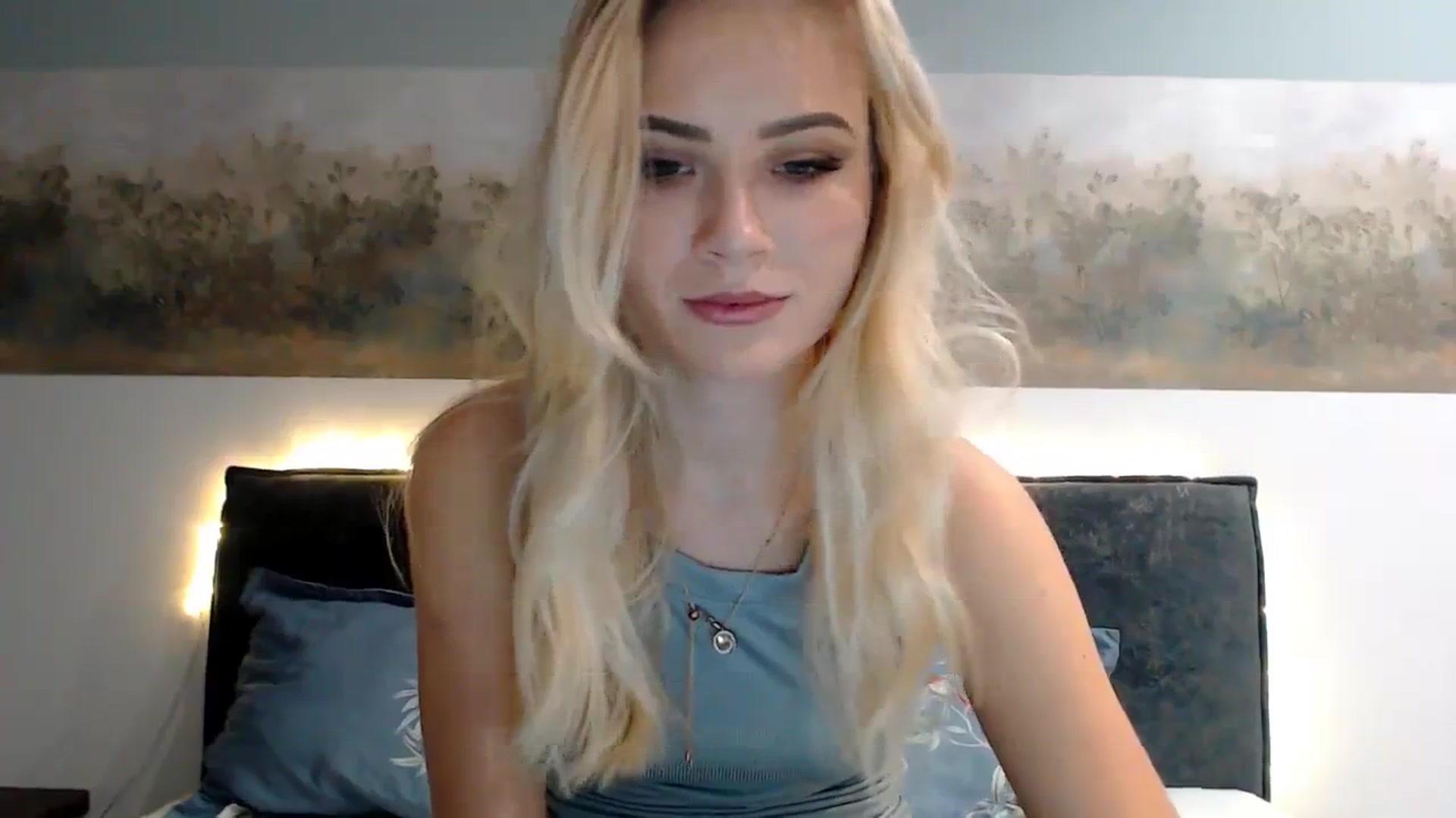 Gallery image thumbnail from bridetobe's myfreecams stream on, 01/08/2024, 03:45 image 17 of 20