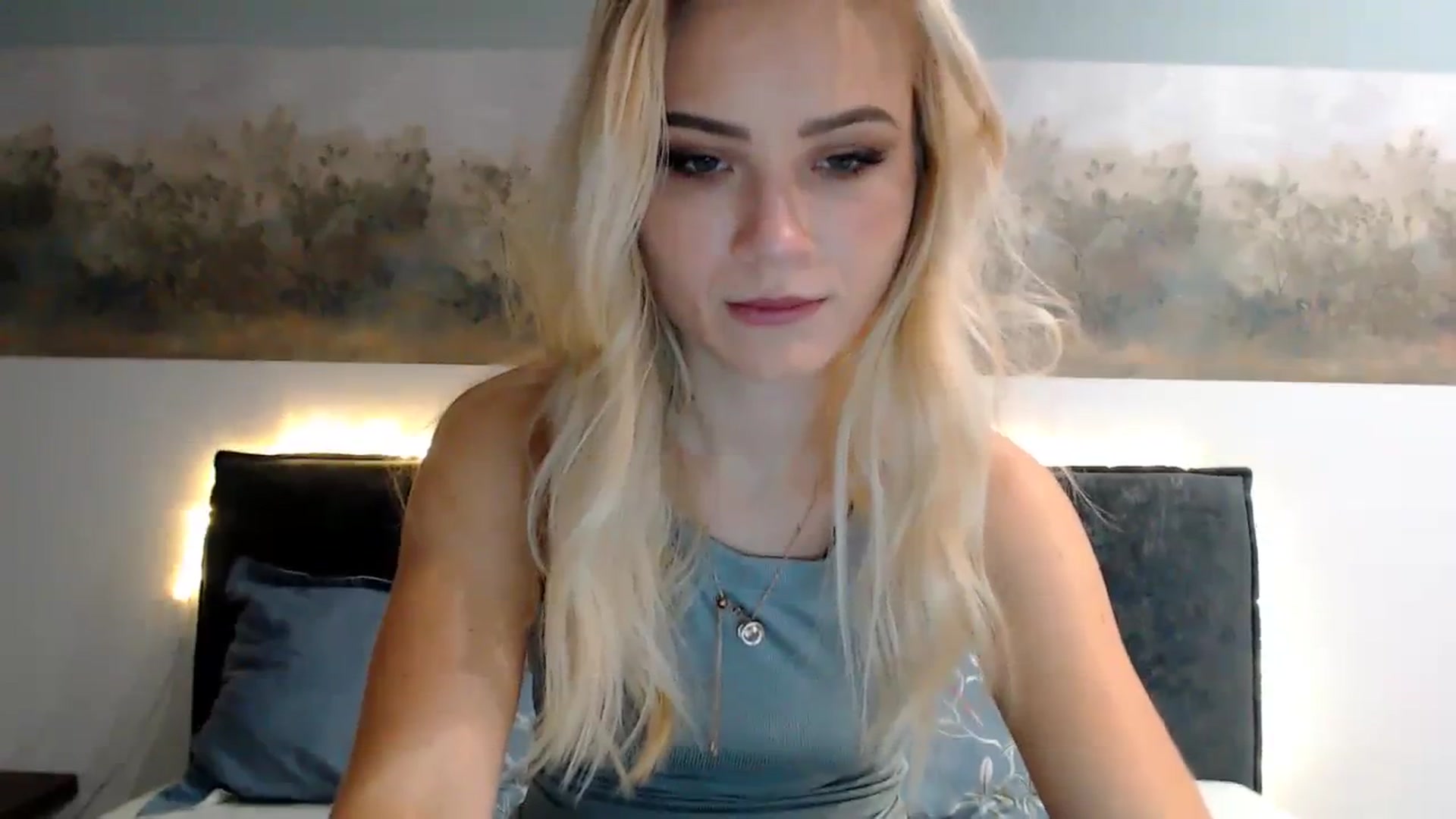 Gallery image thumbnail from bridetobe's myfreecams stream on, 01/08/2024, 03:45 image 13 of 20