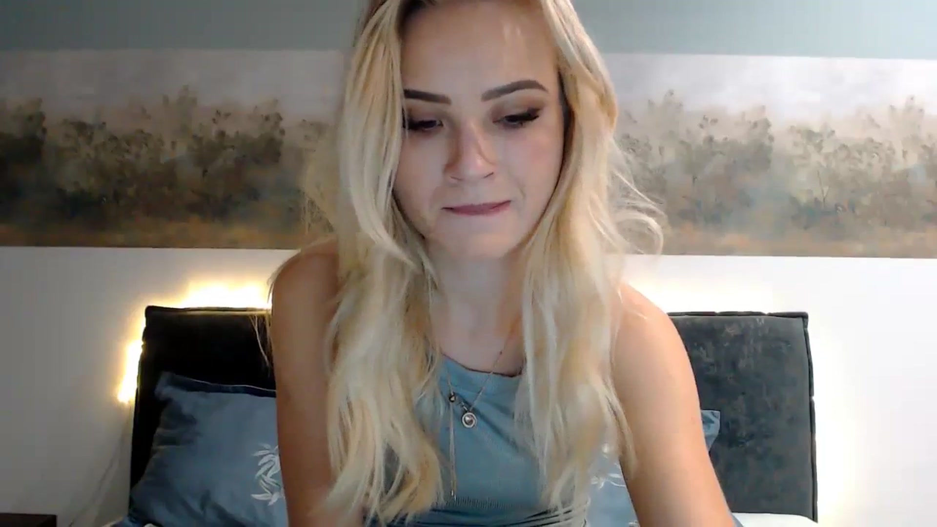 Gallery image thumbnail from bridetobe's myfreecams stream on, 01/08/2024, 03:45 image 16 of 20