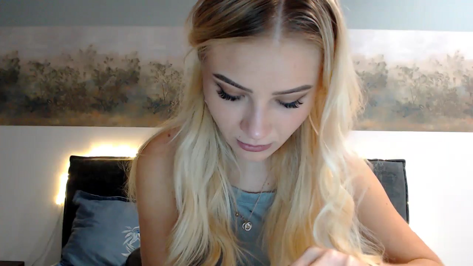Gallery image thumbnail from bridetobe's myfreecams stream on, 01/08/2024, 03:45 image 6 of 20