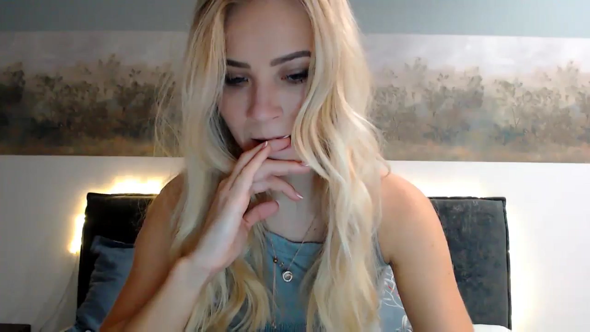 Gallery image thumbnail from bridetobe's myfreecams stream on, 01/08/2024, 03:45 image 4 of 20