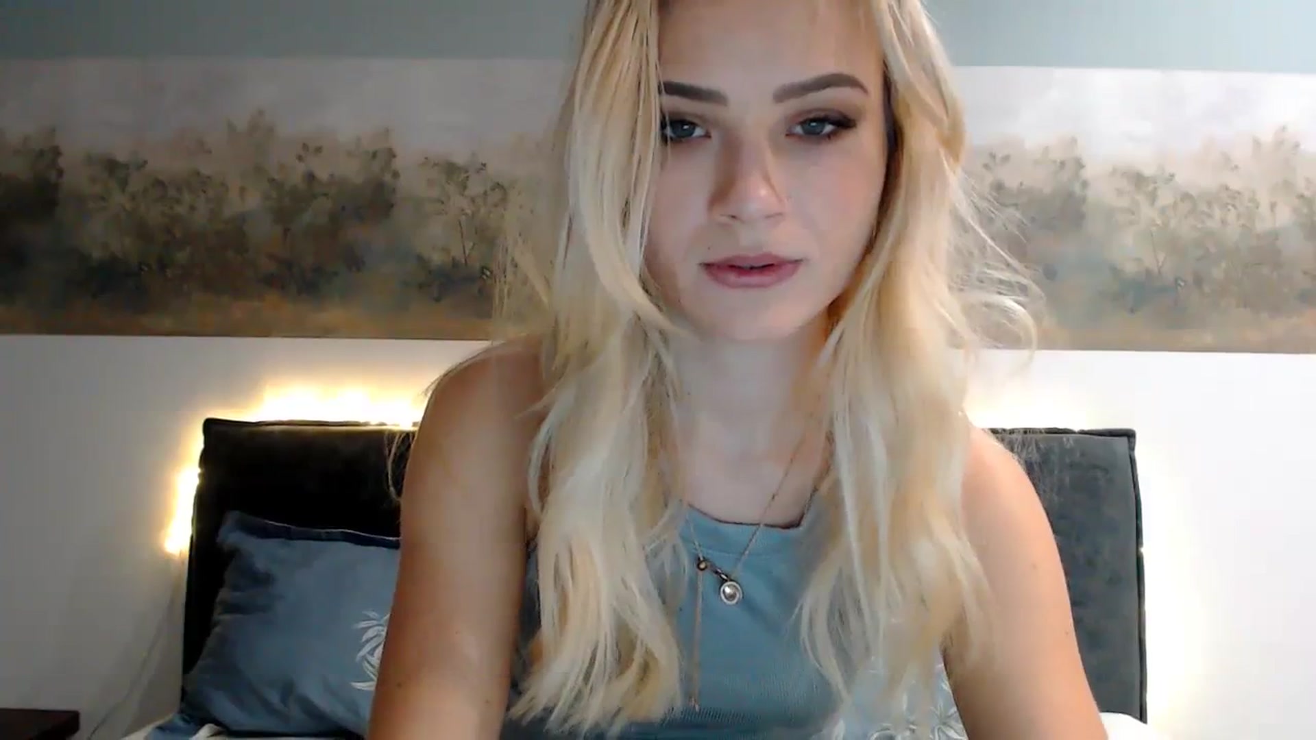 Gallery image thumbnail from bridetobe's myfreecams stream on, 01/08/2024, 03:45 image 18 of 20