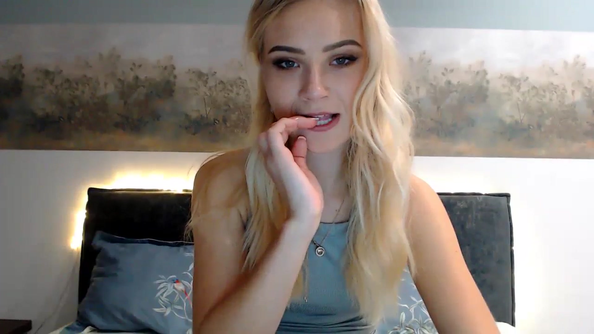 Gallery image thumbnail from bridetobe's myfreecams stream on, 01/08/2024, 03:45 image 11 of 20