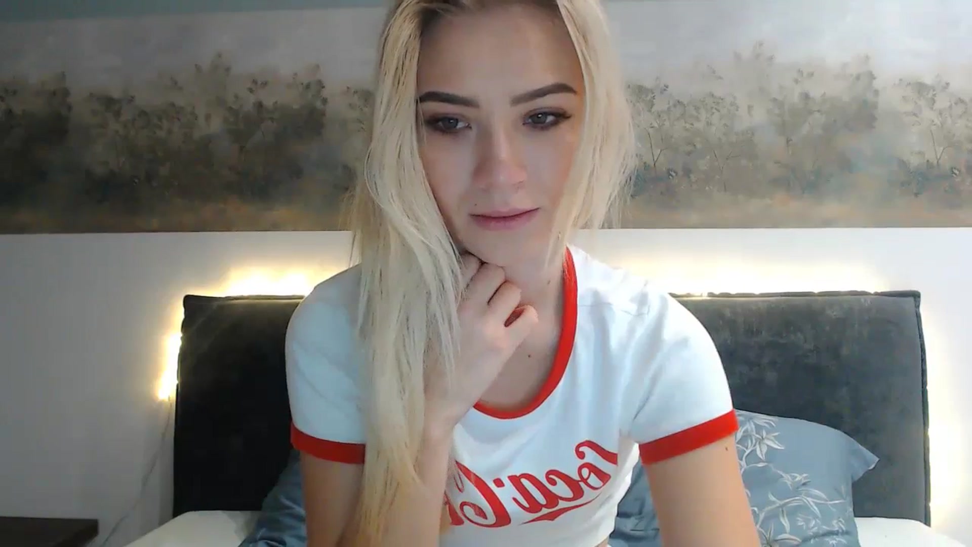 Gallery image thumbnail from bridetobe's myfreecams stream on, 01/10/2024, 03:45 image 19 of 20