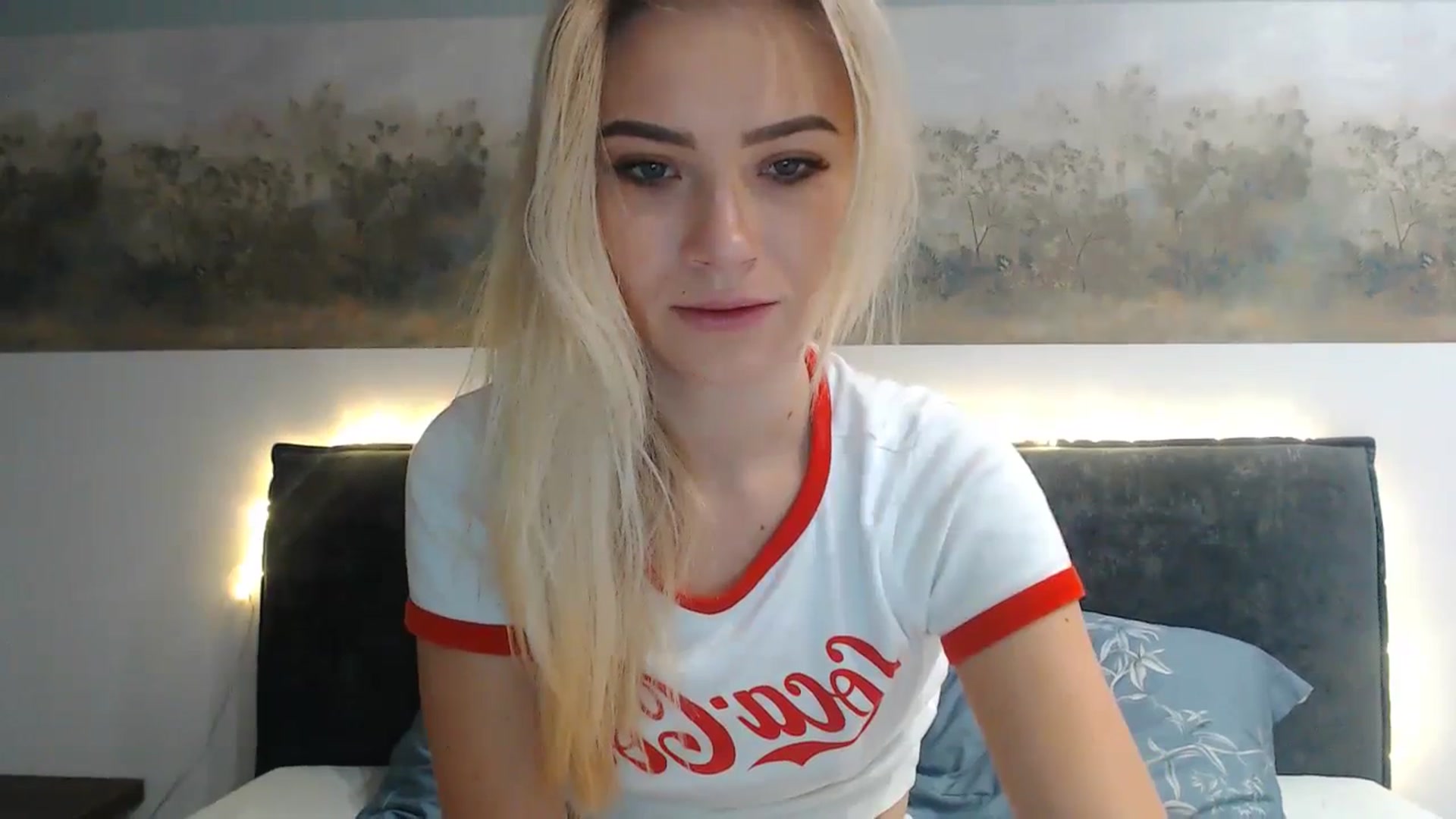 Gallery image thumbnail from bridetobe's myfreecams stream on, 01/10/2024, 03:45 image 17 of 20