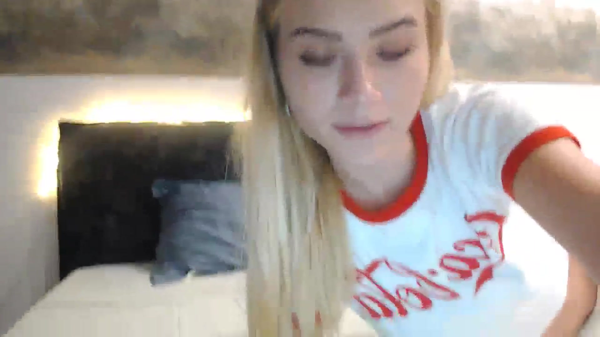 Gallery image thumbnail from bridetobe's myfreecams stream on, 01/10/2024, 05:04 image 18 of 20