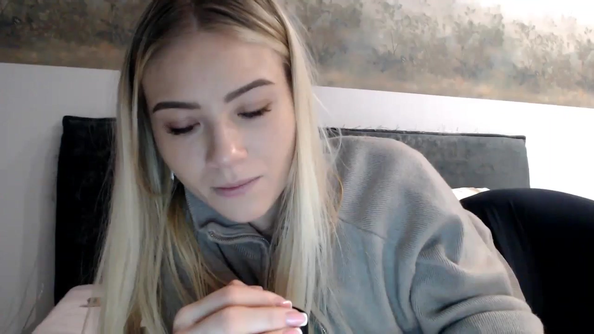 Gallery image thumbnail from bridetobe's myfreecams stream on, 01/13/2024, 02:05 image 19 of 20