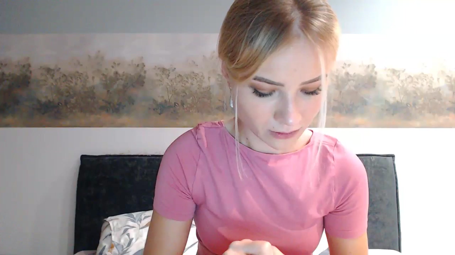 Gallery image thumbnail from bridetobe's myfreecams stream on, 01/16/2024, 04:28 image 2 of 20