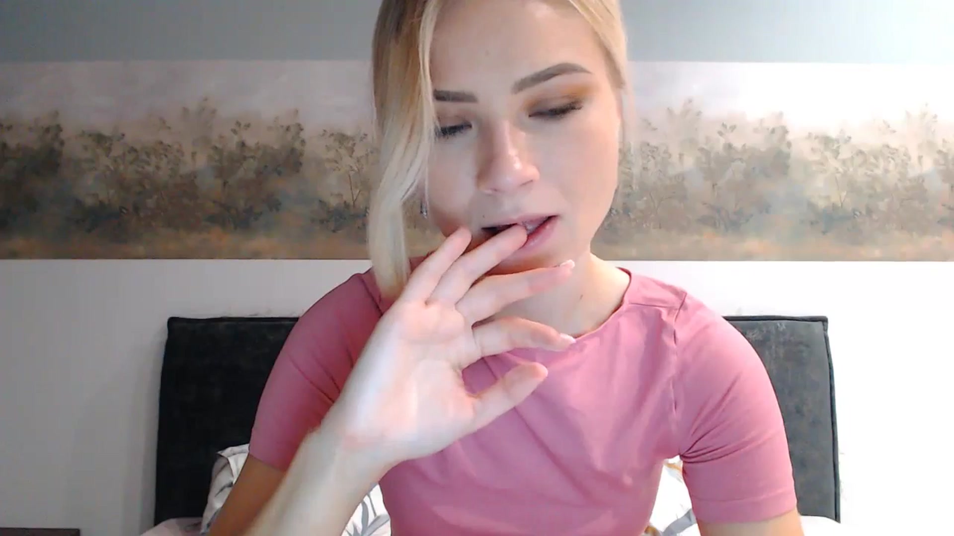 Gallery image thumbnail from bridetobe's myfreecams stream on, 01/16/2024, 04:28 image 3 of 20
