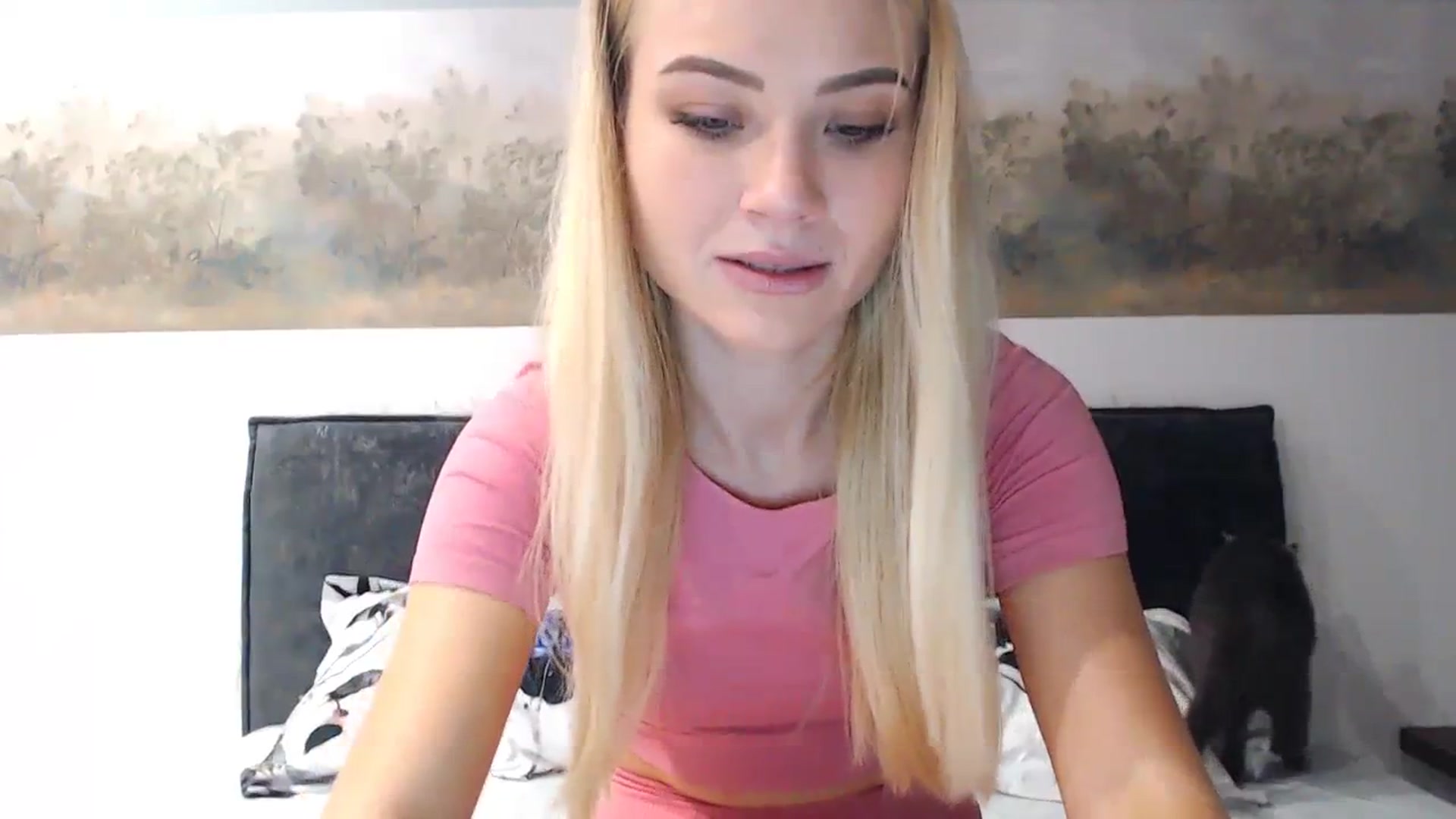 Gallery image thumbnail from bridetobe's myfreecams stream on, 01/19/2024, 05:08 image 5 of 20